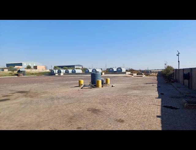 INDUSTRIAL PROPERTY TO RENT IN KNOPPIESLAAGTE